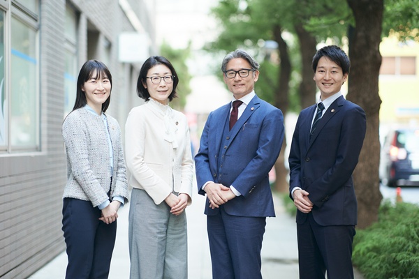 鈴木＆パートナーズ法律事務所オフィス