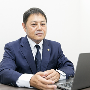 弁護士法人 Legal Home  代表藤原 武士（ふじわら たけし）