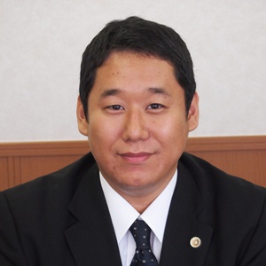 うさみ法律事務所 代表宇佐美 卓也（うさみ たくや）